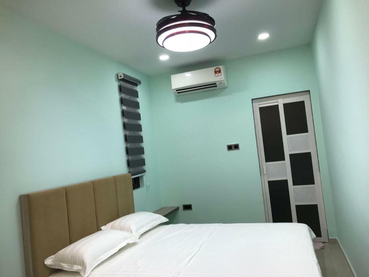 Homestay Stardow~星窗名宿~ 新山 外观 照片